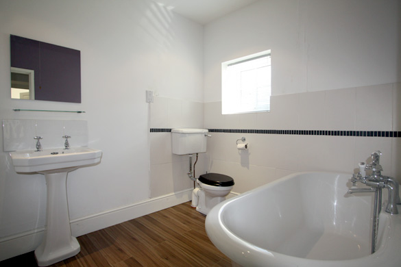 The bathroom at Croft House (sleeps 12)